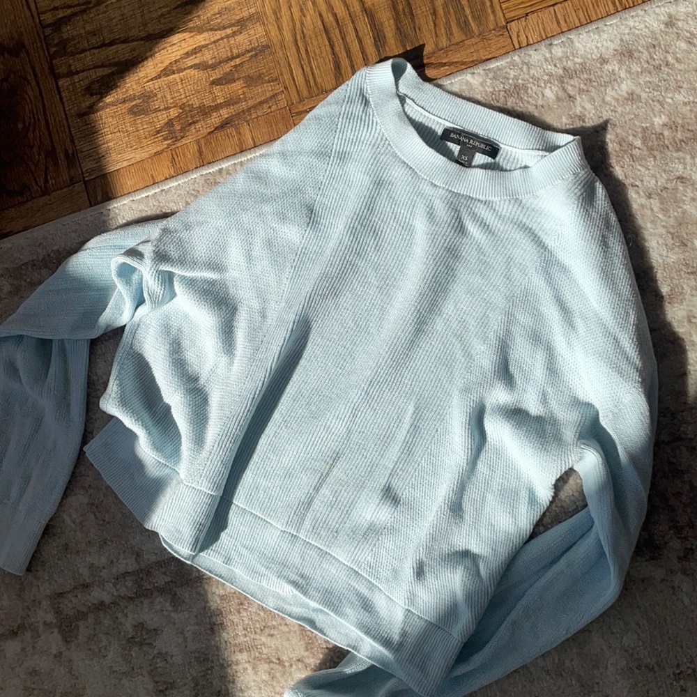 Banana Republic baby  blue sweater